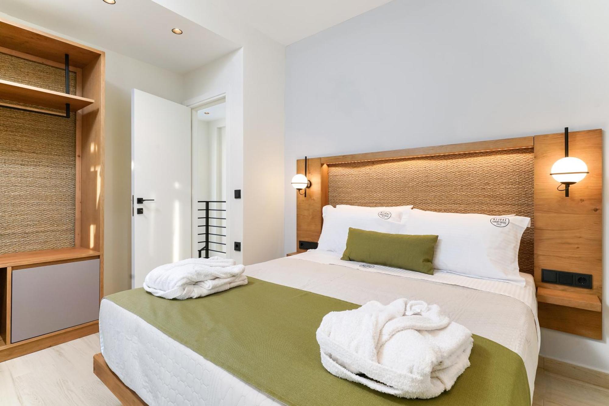Azzure Luxury Suites Potos Dış mekan fotoğraf